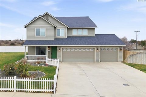 Photo of 5324 S Cascade Pl, Kennewick, WA 99337 (MLS # 289677)