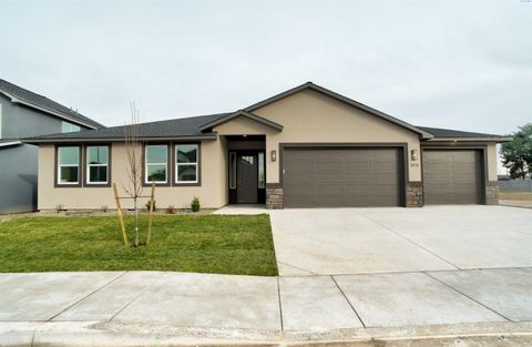 Photo of 1070 N Grant Place, Kennewick, WA 99336 (MLS # 288712)