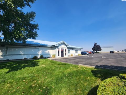 Photo of 1179 Terminal Dr, Richland, WA (MLS # 287860)