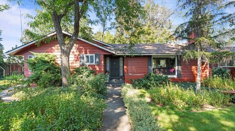Photo of 1328 W 26th Ave, Kennewick, WA 99337 (MLS # 287664)