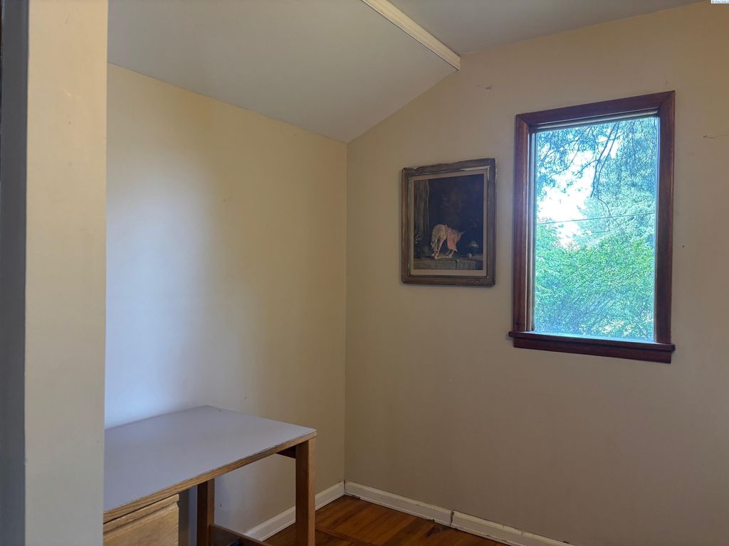 Photo of 430 SE Kamiaken St, Pullman, WA 99163 (MLS # 285313)