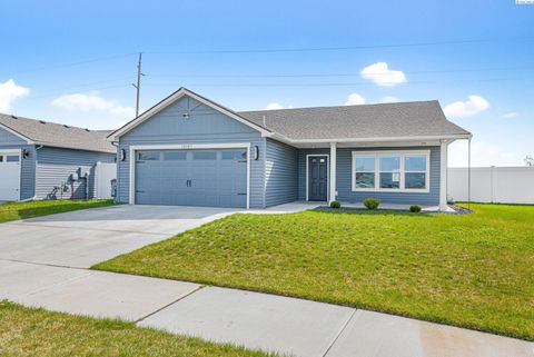 Photo of 10307 W Salmonberry RD, Cheney, WA 99004 (MLS # 292775)