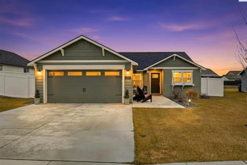 Photo of 6214 Berea Ln, Pasco, WA 99301 (MLS # 289963)