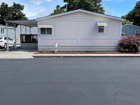 Photo of 32 Apollo Blvd, Richland, WA 99354 (MLS # 294241)