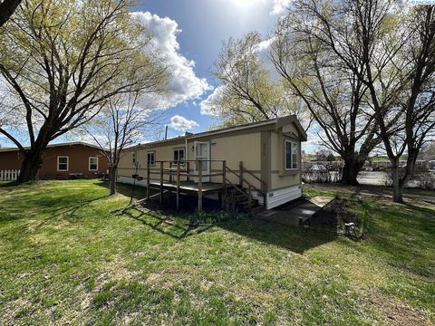 Photo of 201 D St, Endicott, WA 99125 (MLS # 289070)