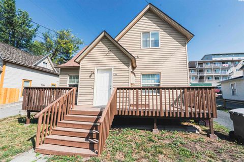 Photo of 630-634 NE Gray Lane, Pullman, WA 99163 (MLS # 287621)