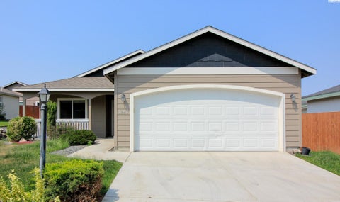 Photo of 1683 Cactus Loop, Richland, WA 99352 (MLS # 293440)