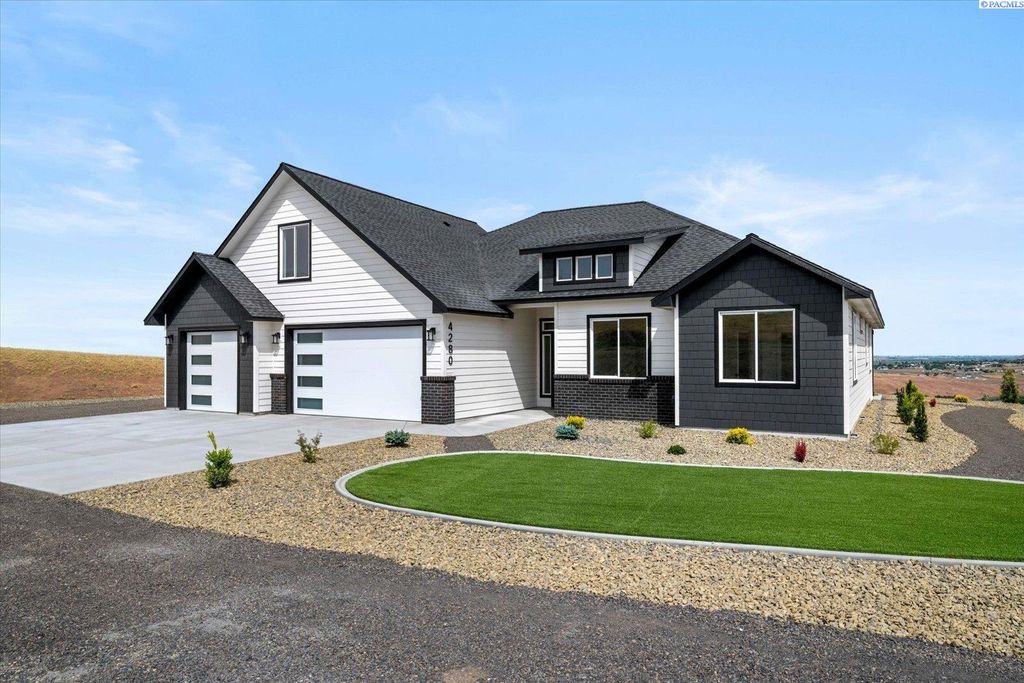 Photo of 4280 W Brant Rd Pr Nw Pr #A, Benton City, WA 99320 (MLS # 289973)