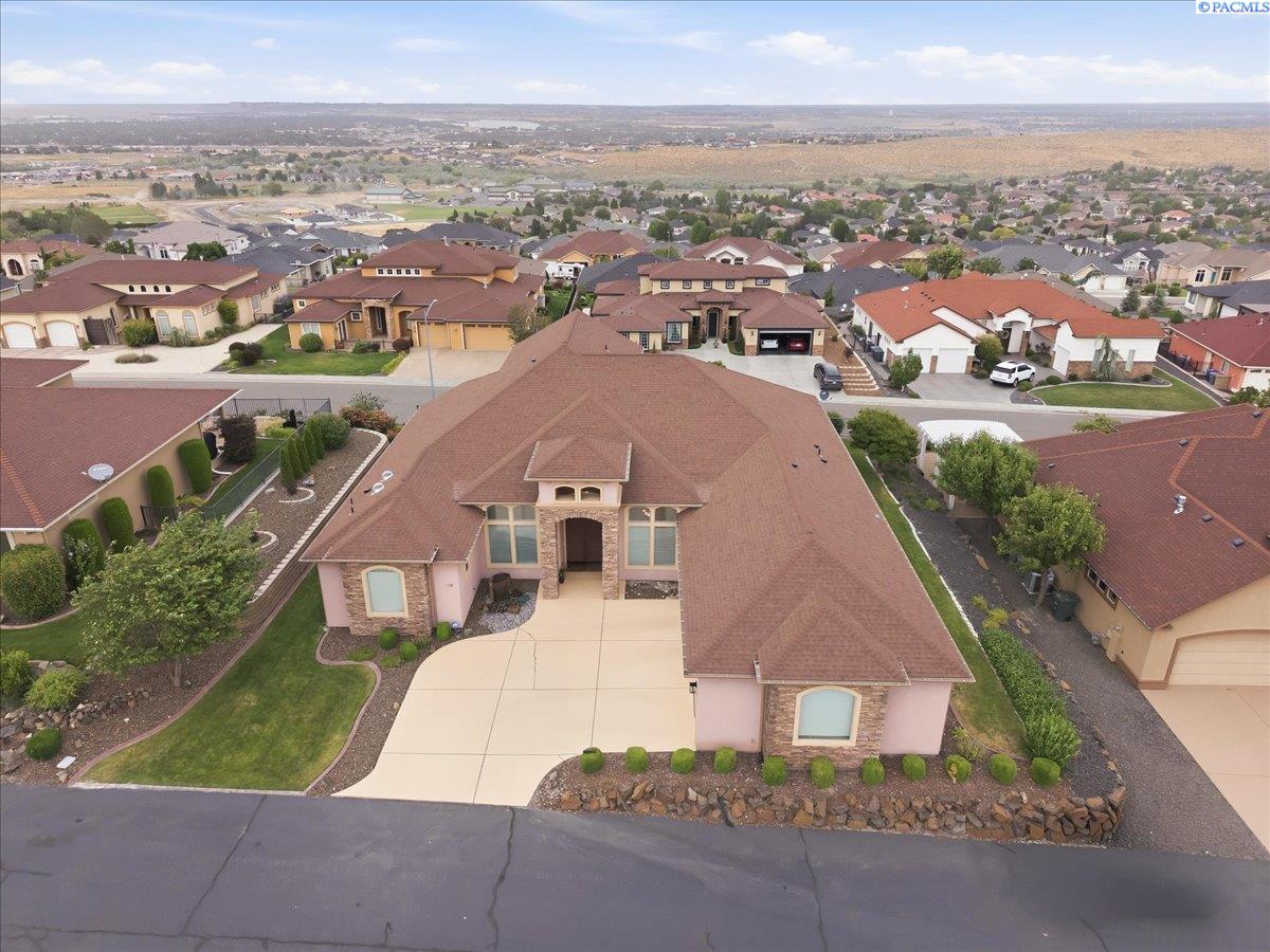 1388 Tuscany Pl - Photo 2