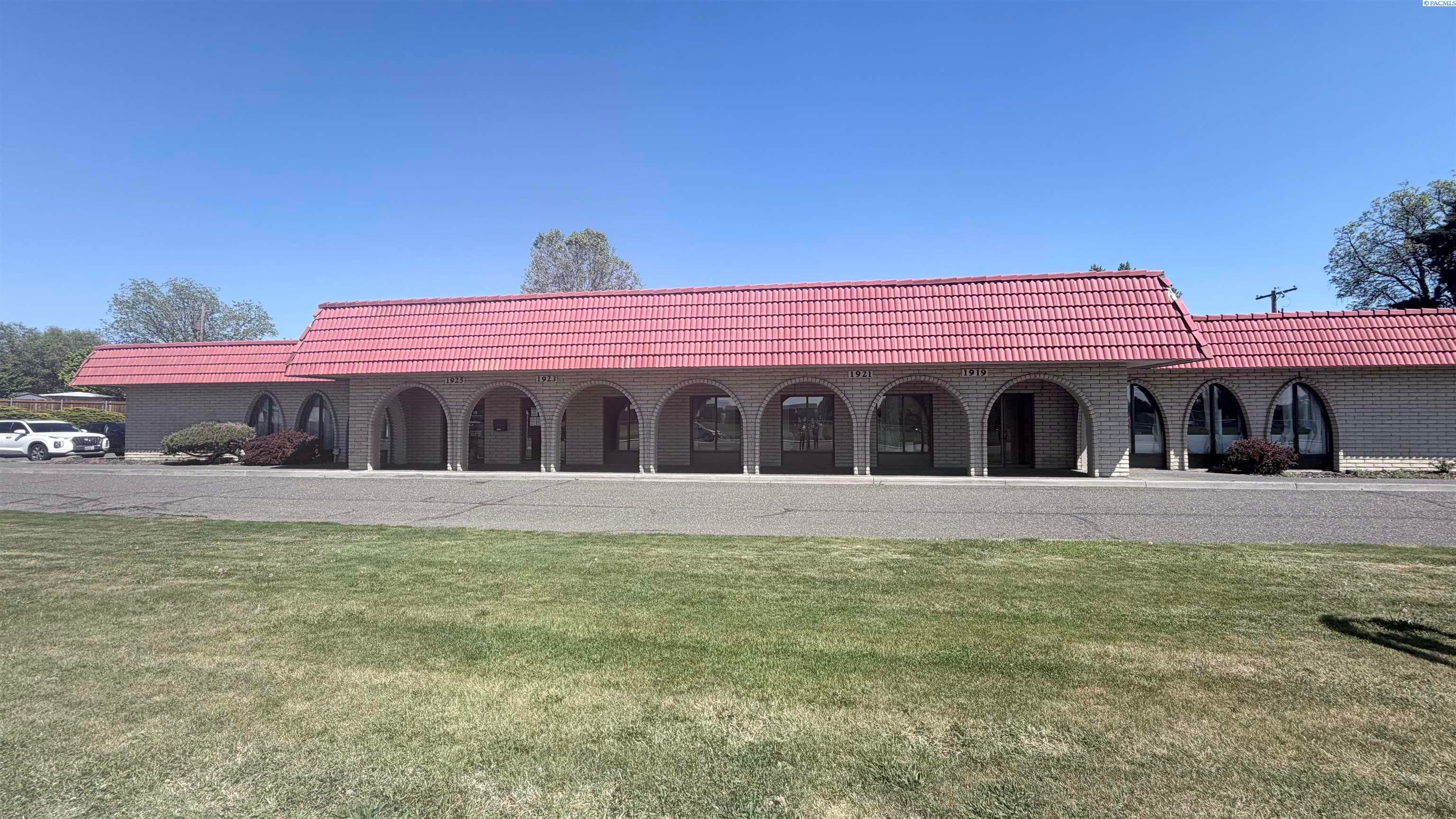 Photo 1 of 7 — 1919 N 20th, Pasco, WA 99301