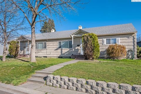 Photo of 502/504 Douglas Ave, Richland, WA 99352 (MLS # 291067)