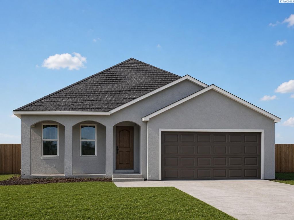 Photo of 206 Olivera Street, Grandview, WA 98930 (MLS # 292701)
