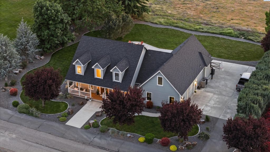 Photo of 29204 S 959 Prse Pr, Kennewick, WA 99338 (MLS # 292844)