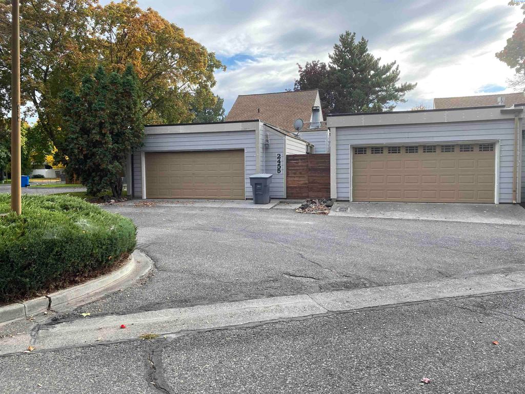 Photo of 2455 Bay Ct, Richland, WA 99354 (MLS # 292318)