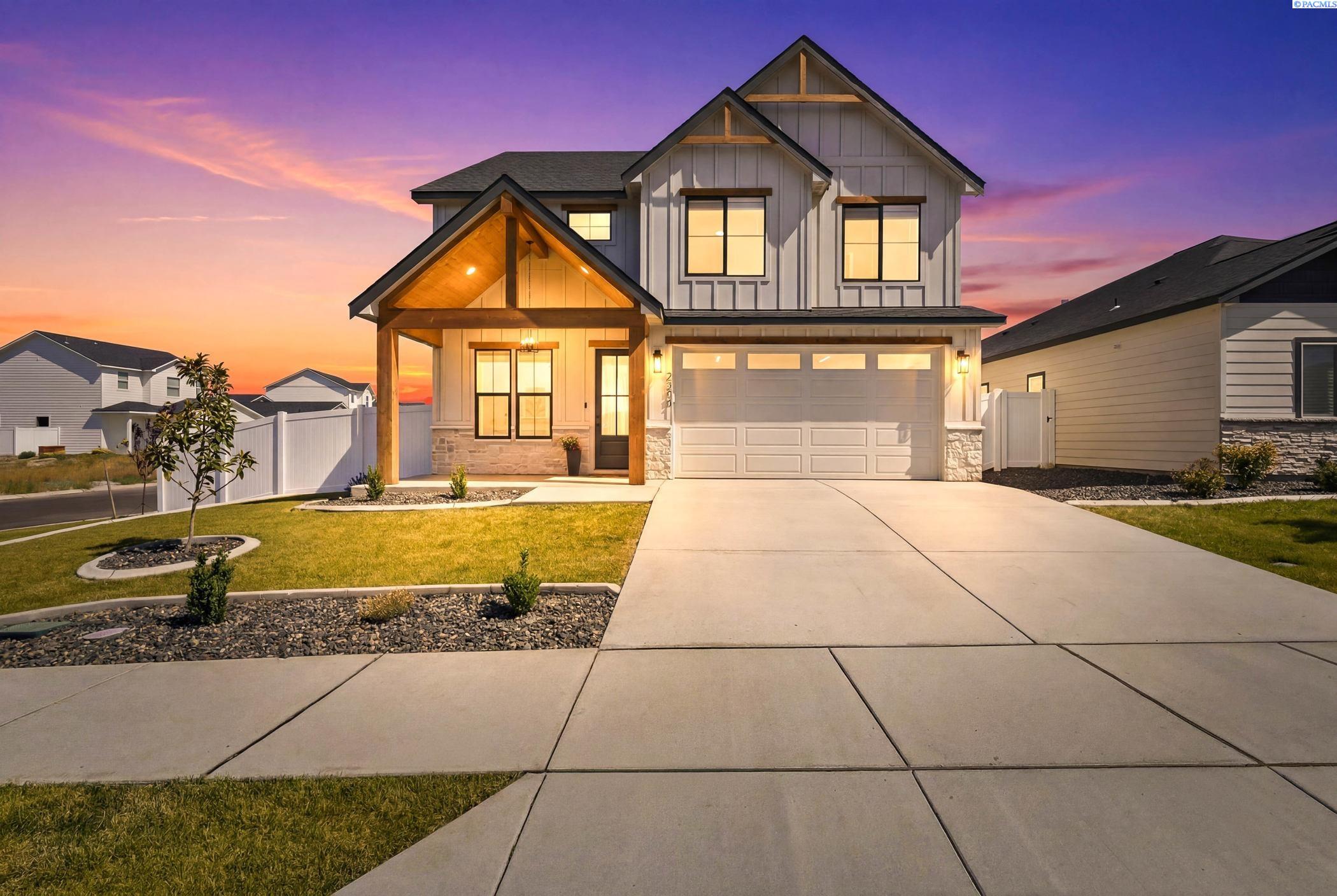 Photo 1 of 34 — 3682 Morningside Parkway, Richland, WA 99352