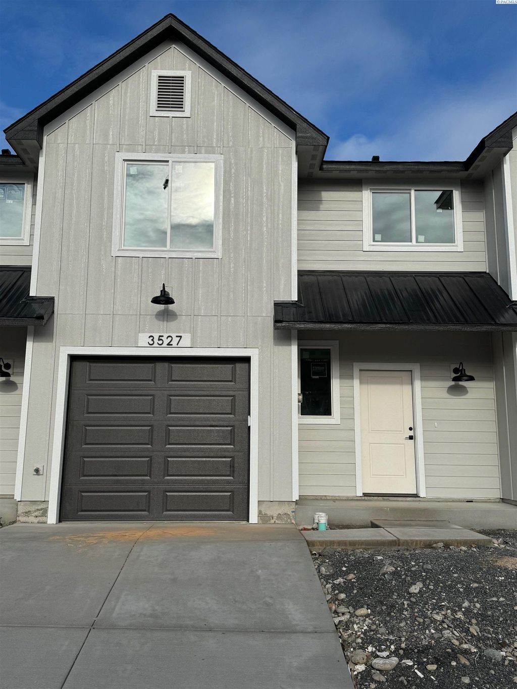 Photo of 3527 W 6th Place #Lot 5, Kennewick, WA 99336 (MLS # 289135)