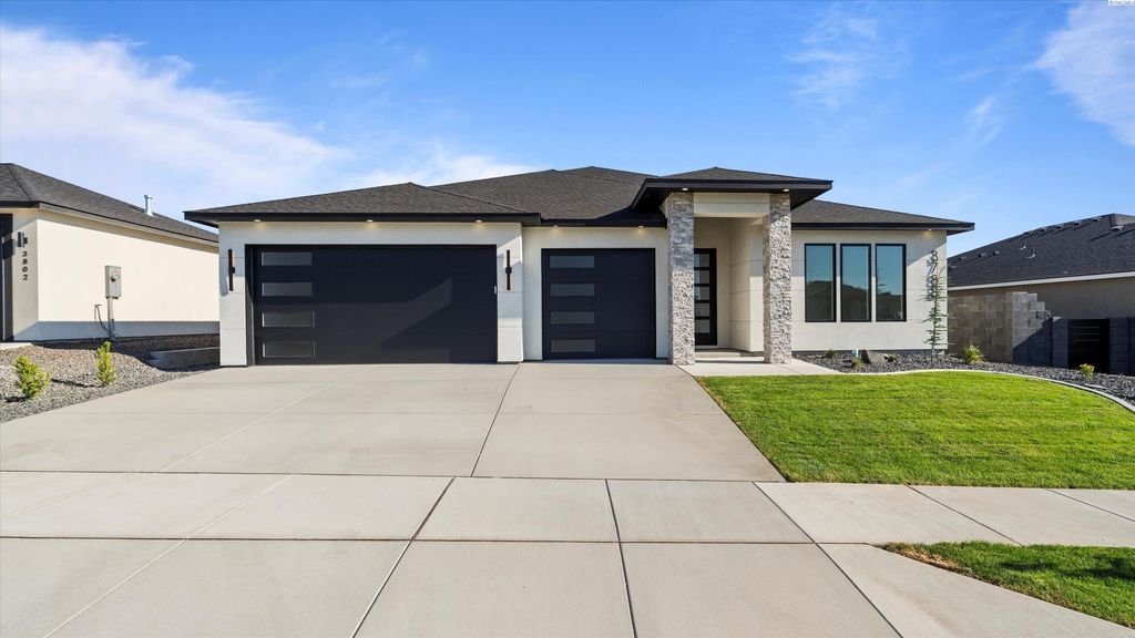 Photo of 3788 Scout Street, Richland, WA 99352 (MLS # 291142)