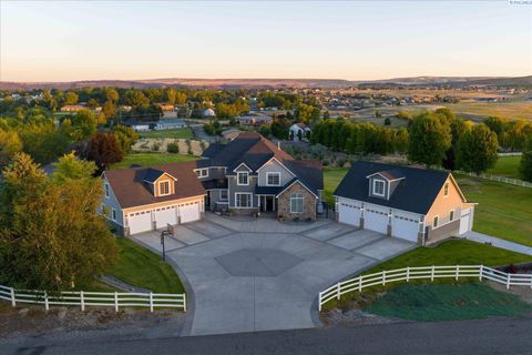 Photo of 91903 E Holly Road, Kennewick, WA 99338 (MLS # 294073)