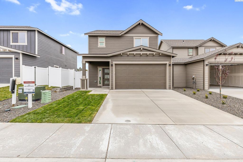 Photo of 7479 Grapevine Ct, West Richland, WA 99353 (MLS # 290474)