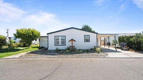 Photo of 355 Old Inland Empire #11 Hwy, Prosser, WA 99350 (MLS # 289772)