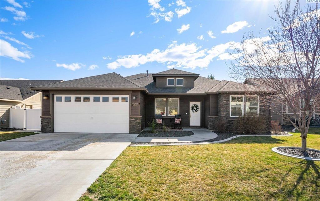 Photo of 6006 Pimlico Dr, Pasco, WA 99301 (MLS # 291019)