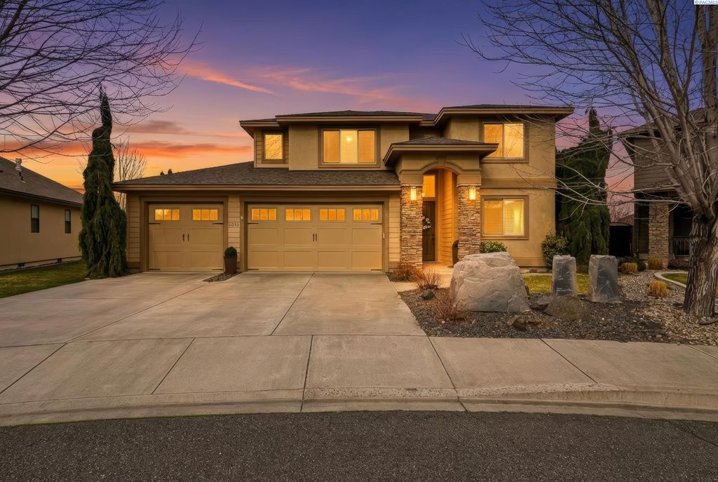 Photo of 5210 W 19th Ave, Kennewick, WA 99338 (MLS # 290822)