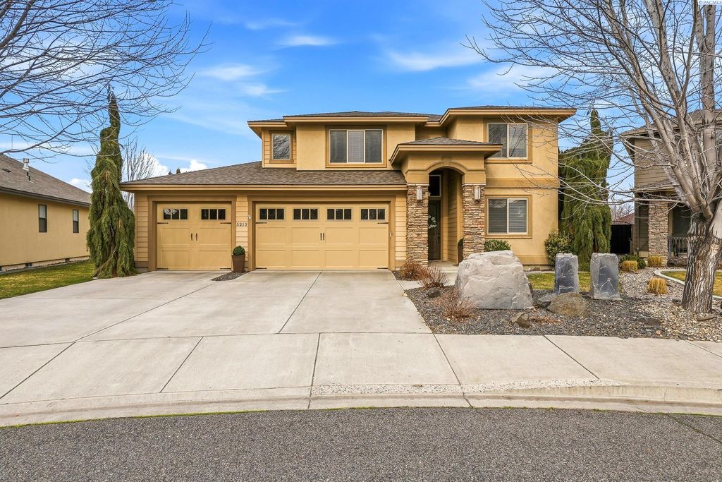 Photo of 5210 W 19th Ave, Kennewick, WA 99338 (MLS # 290822)