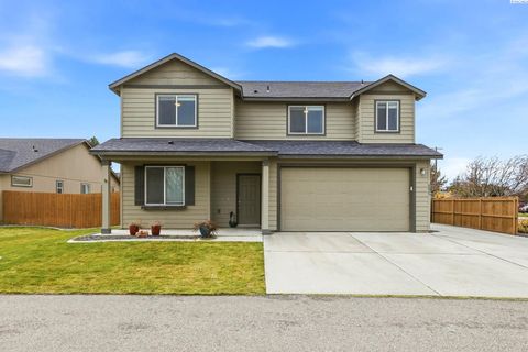 Photo of 6853 W 4th Ave, Kennewick, WA 99336 (MLS # 291003)