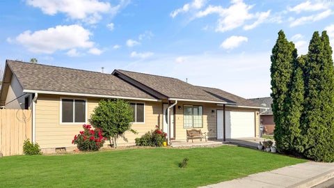 Photo of 5303 Montague Ln, Pasco, WA 99301 (MLS # 293301)