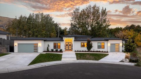 Photo of 736 Mara Loop, Richland, WA 99352 (MLS # 288588)