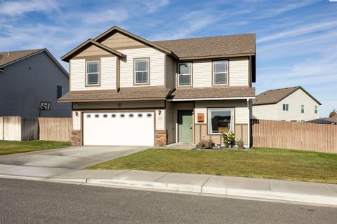 Photo of 5806 Sidon Lane, Pasco, WA 99301 (MLS # 288380)