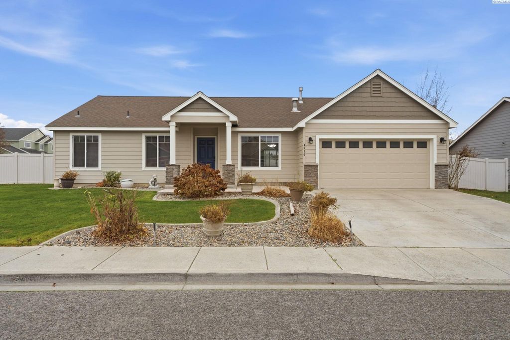 Photo of 4010 S Palouse St, Kennewick, WA 99337 (MLS # 289346)