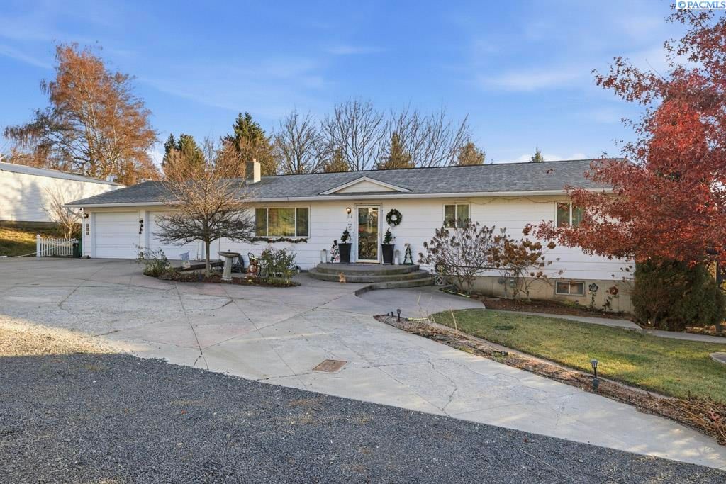 Photo of 314 E 9th St, Rosalia, WA 99170 (MLS # 291083)