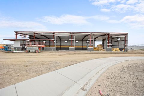 Photo of 1342 Saint Helens St, Pasco, WA 99301 (MLS # 290507)