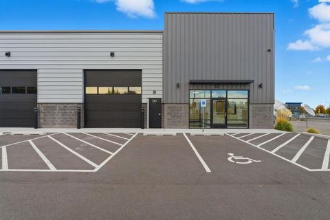 Photo of 5418 W Hood Ave, Kennewick, WA (MLS # 288508) Photo of 5418 W Hood Ave, Kennewick, WA (MLS # 288508)