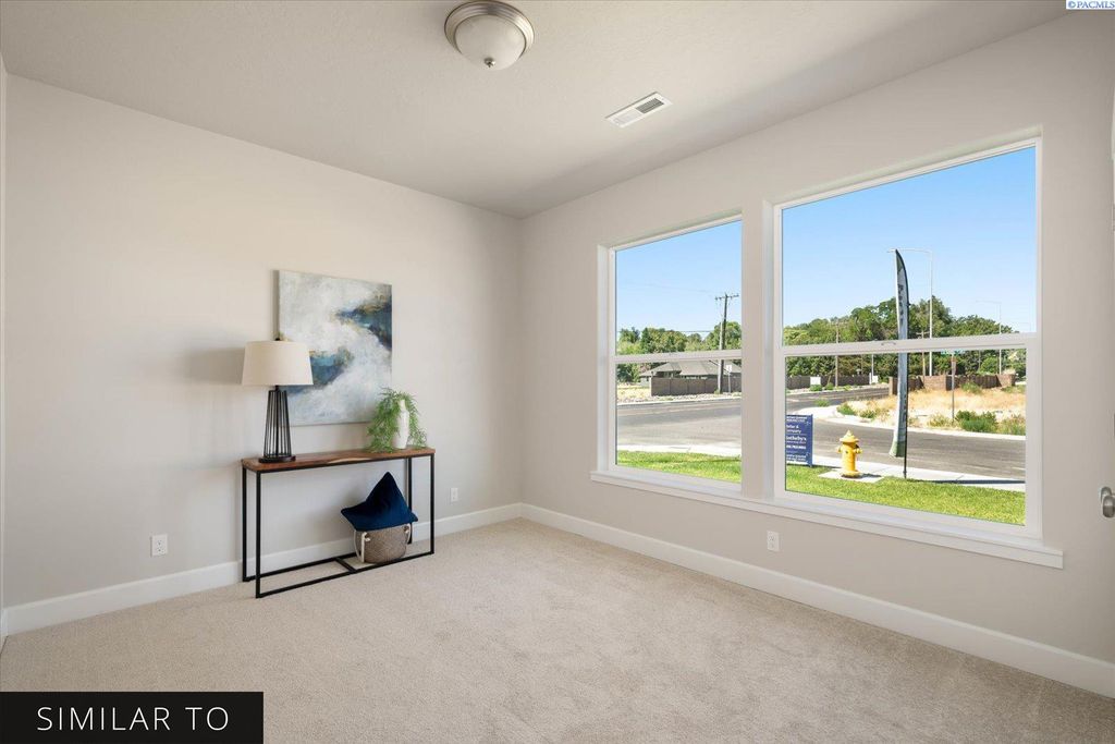 Photo of 2851 S Alder St, Kennewick, WA 99337 (MLS # 291877)