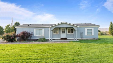 Photo of 11409 N Peaceful Pr Nw Pr, Prosser, WA 99350 (MLS # 287714)