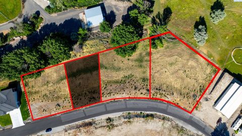 Photo of 4131 S Kingwood St #Lot 6, Kennewick, WA 99337 (MLS # 290948)