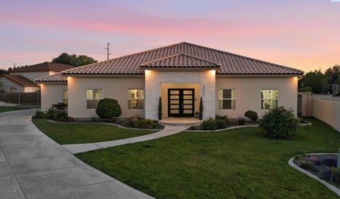 Photo of 9021 W Rio Grande Ave, Kennewick, WA 99336 (MLS # 292764)