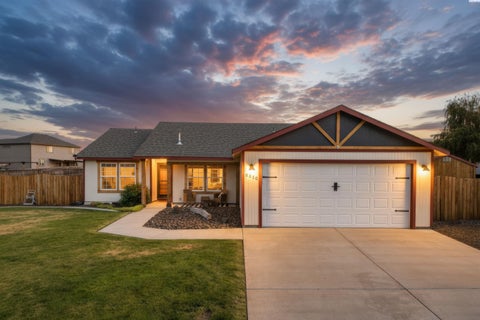 Photo of 5210 Canter St, West Richland, WA 99353 (MLS # 295108)