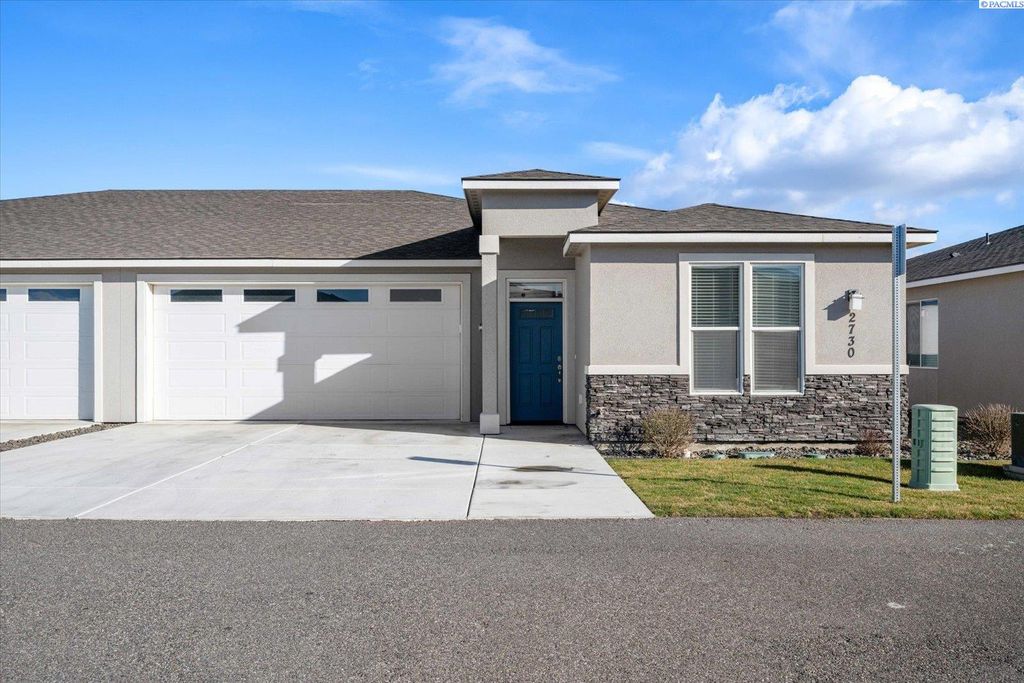 Photo of 2730 Westhaven Ct, West Richland, WA 99353 (MLS # 290400)