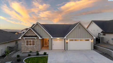 Photo of 4170 Clover Rd, Richland, WA 99352 (MLS # 286530)