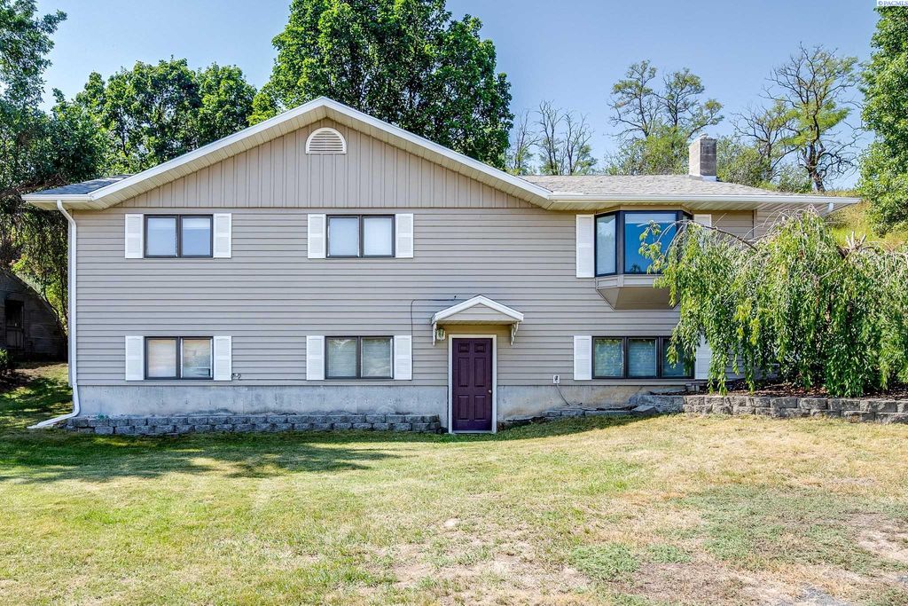 Photo of 4503 State Route 270, Pullman, WA 99163 (MLS # 286408)