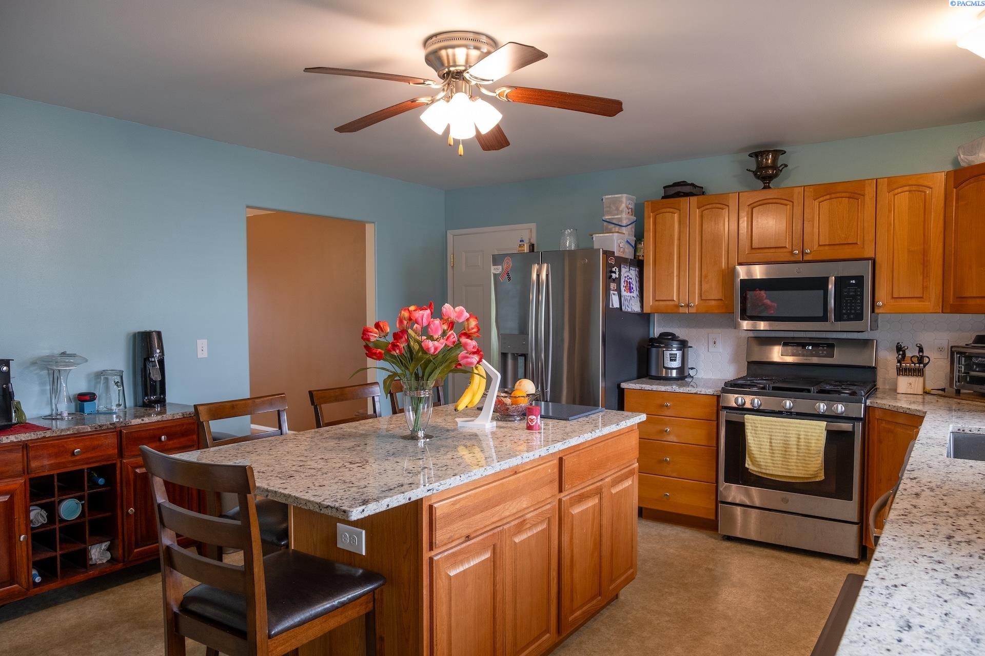 604 SE Mockingbird - Photo 4