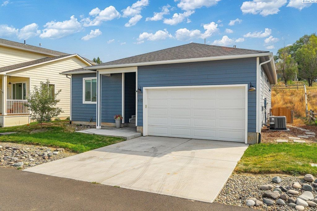 Photo of 610 Harvest Loop, Palouse, WA 99161 (MLS # 287297)