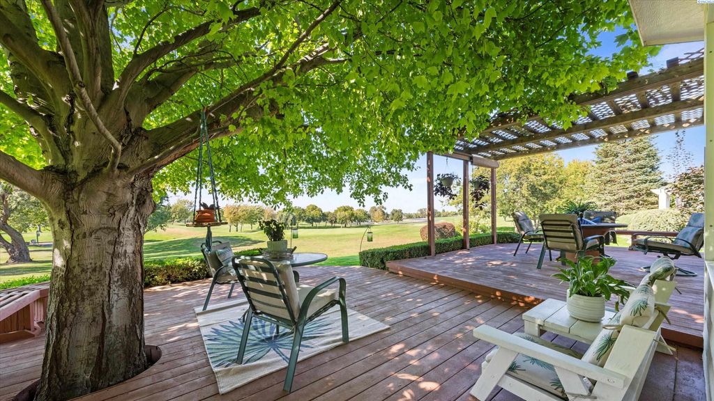 Photo of 4108 S Green St, Kennewick, WA 99337 (MLS # 290568)