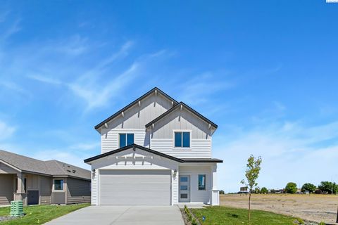 Photo of 206 N Dewberry Pl, Kennewick, WA 99336 (MLS # 293092)