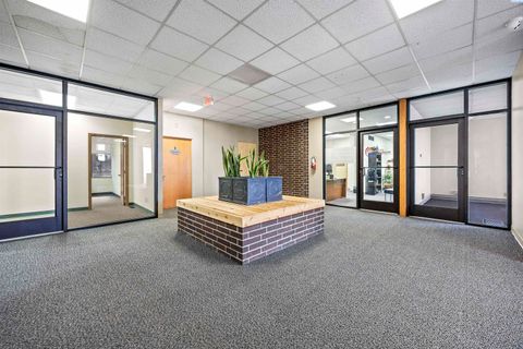 Photo of 7511 W Arrowhead Ave - Ste A Ave #Ste A, Kennewick, WA 99336 (MLS # 287535)