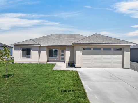 Photo of 101 Olivera St, Grandview, WA 98930 (MLS # 295018)