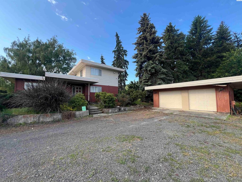 Photo of 409 N Parkway, Uniontown, WA 99179 (MLS # 289850)